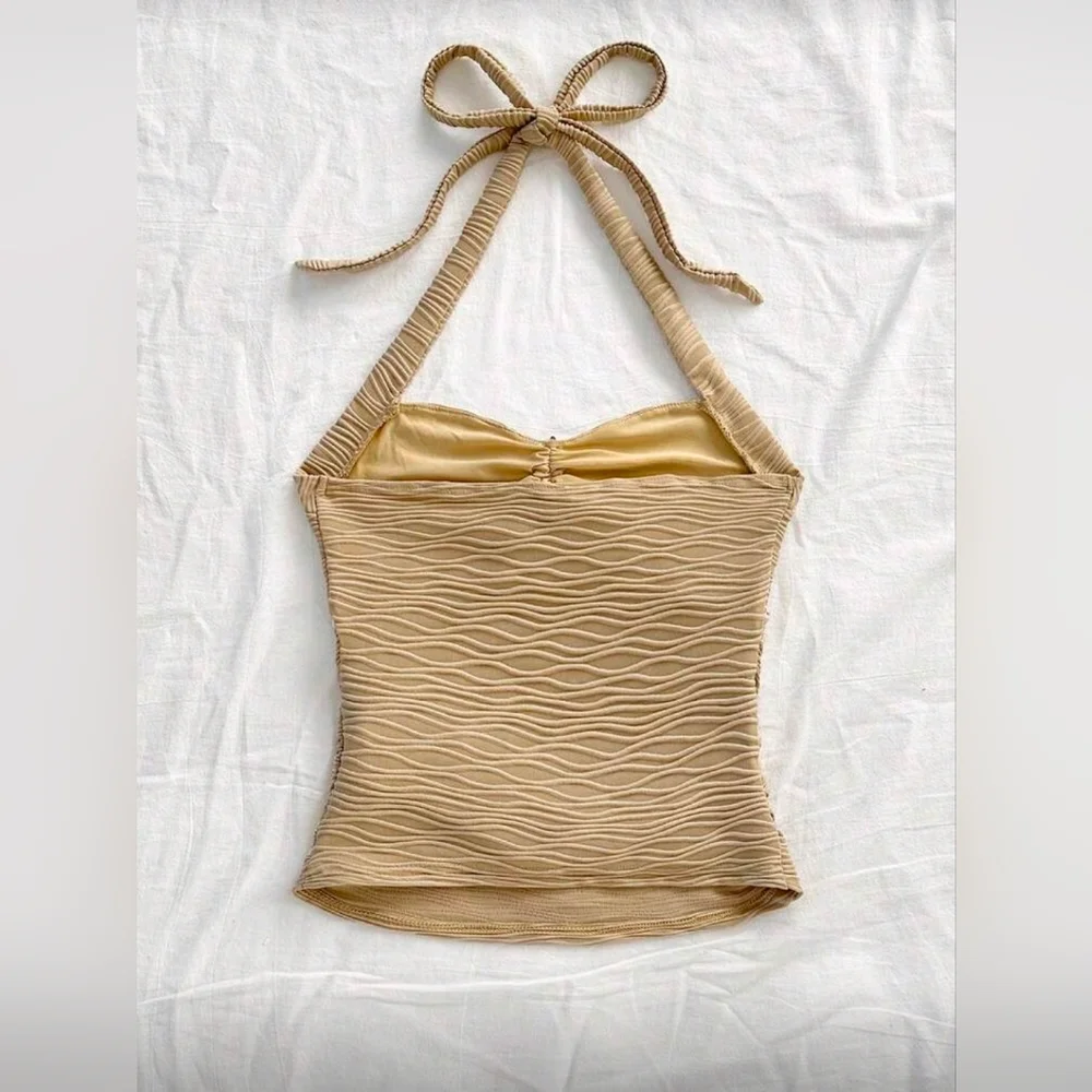 Soleia Tie Strap Starfish Shell Decor V-Neck Metal Buckle Knit Textured Halter - Picture 2 of 7